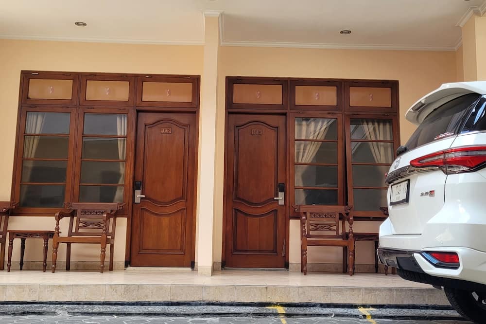 マリオボロ イン ジョクジャカルタ 写真