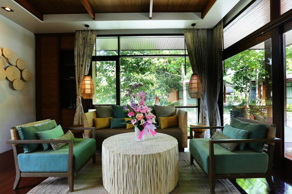 アキラ リペ リゾート 写真