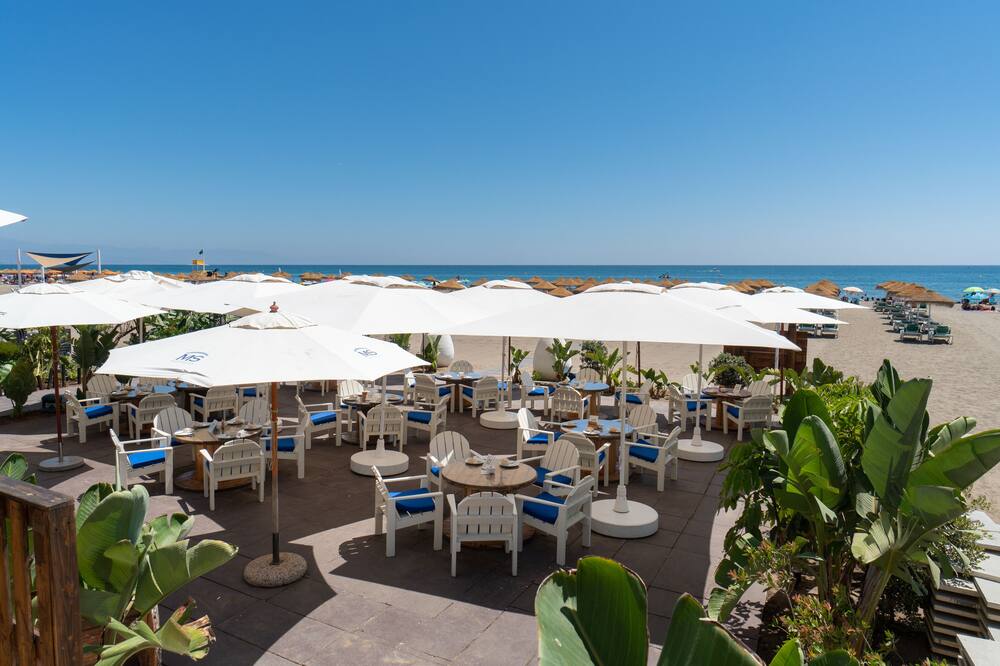 Hotel MS Tropicana 写真