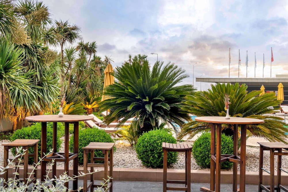 イビス イスタンブル ゼイティンブルヌ 写真