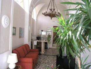 ホテル アイリス 写真