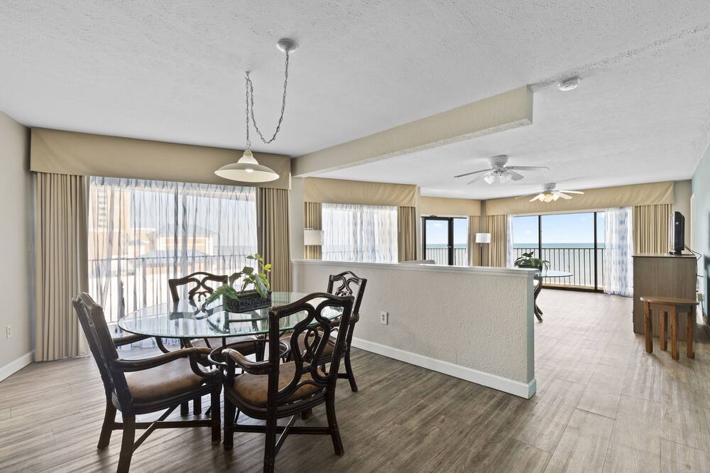 オーシャン クレスト イン アンド スイーツ 写真