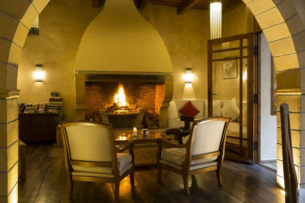 リヤド   チバネット 写真