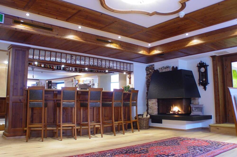 ホテル ポスト カップル 写真