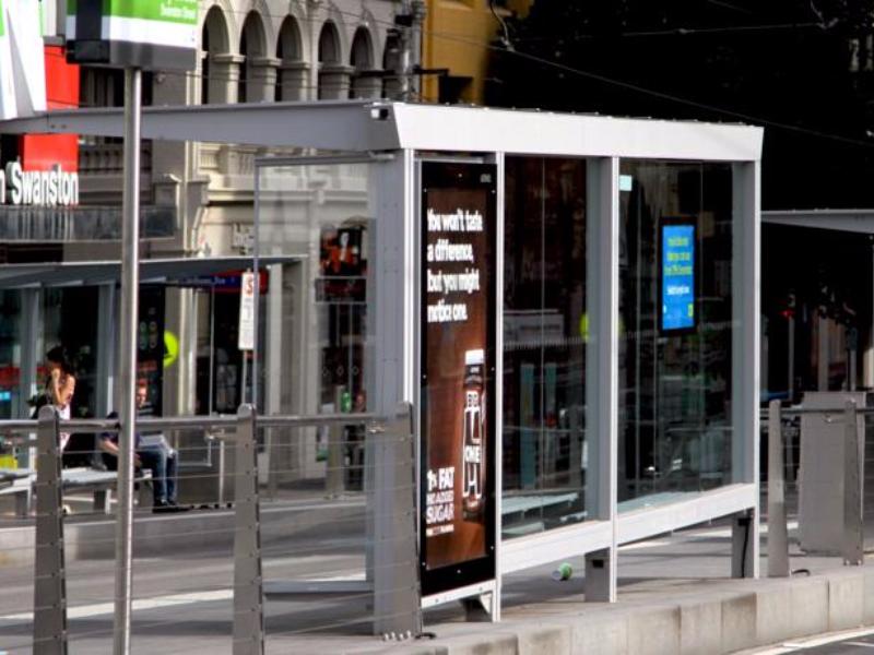 アロー オン スワンストン 写真