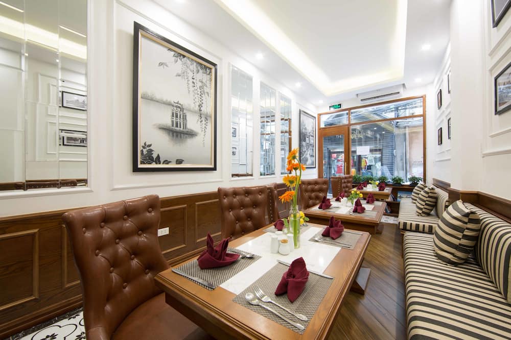 ハノイ アンバー ホテル 写真