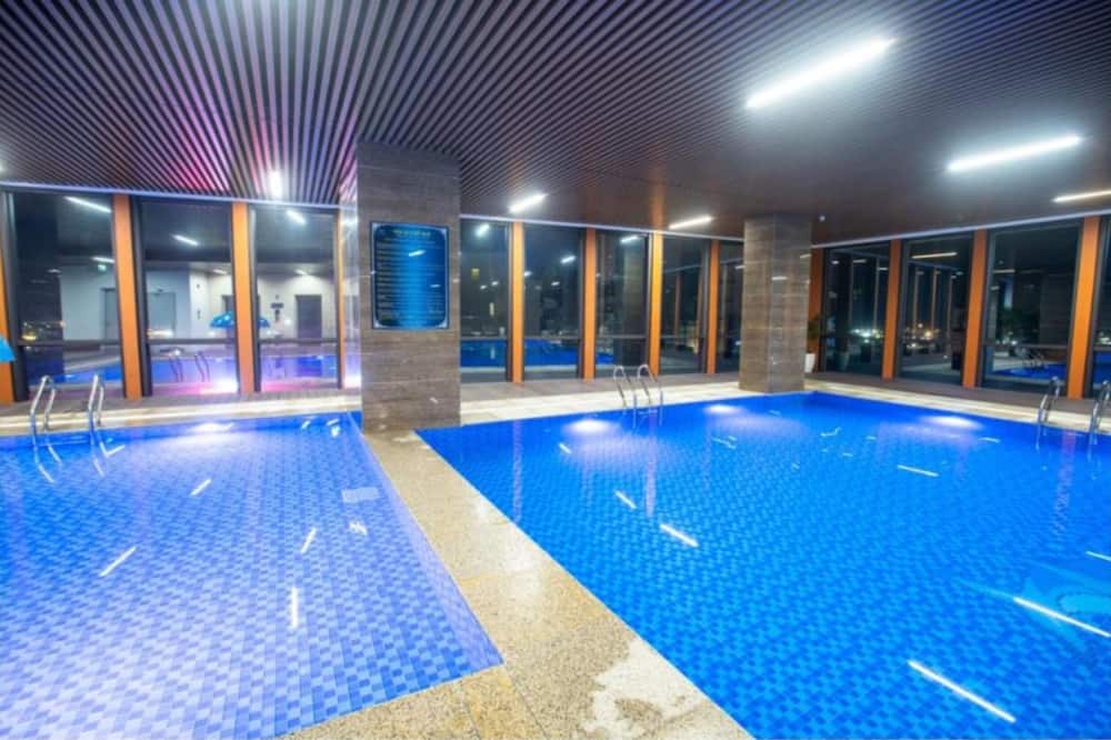 ピース ホテル ハ ロン 写真