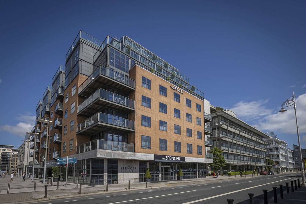 ザ スペンサー ホテル 写真