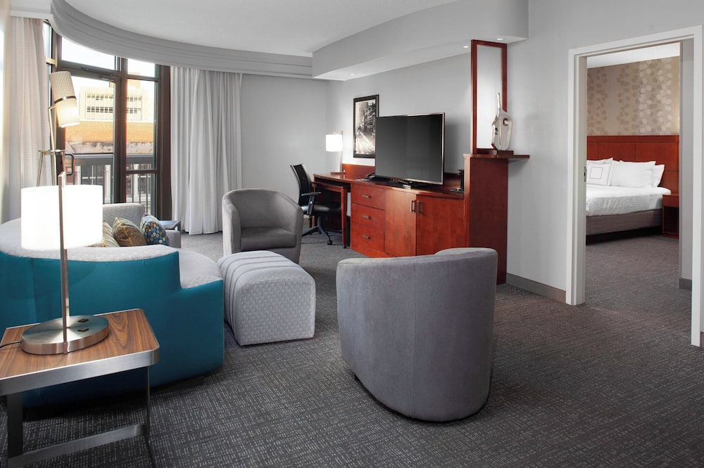 Courtyard by Marriott Memphis Downtown 写真
