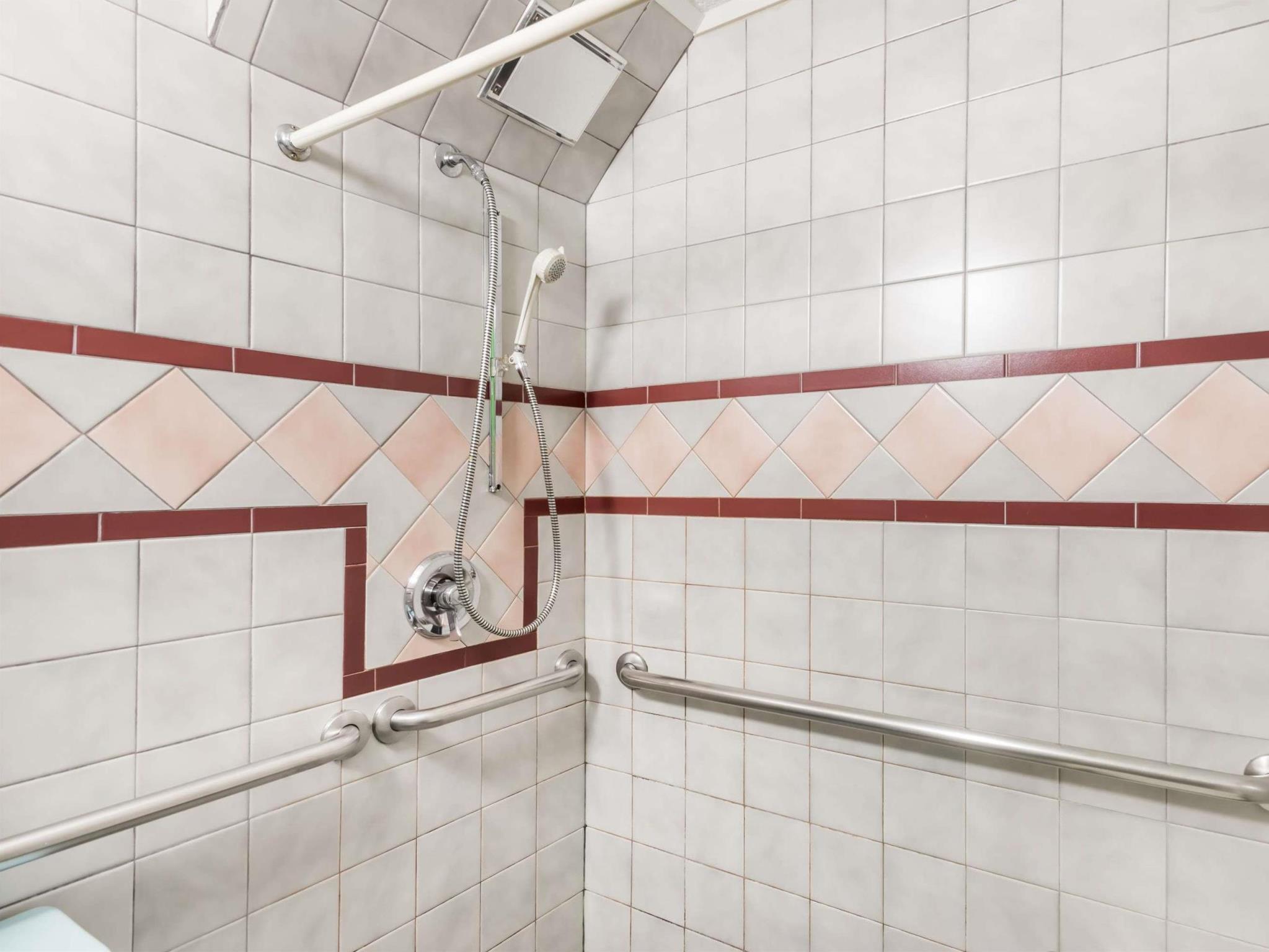 スーパー 8 バイ ウインダム バンゴア 写真