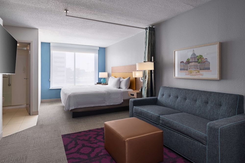 Home2 Suites by Hilton Indianapolis Keystone Crossing 写真