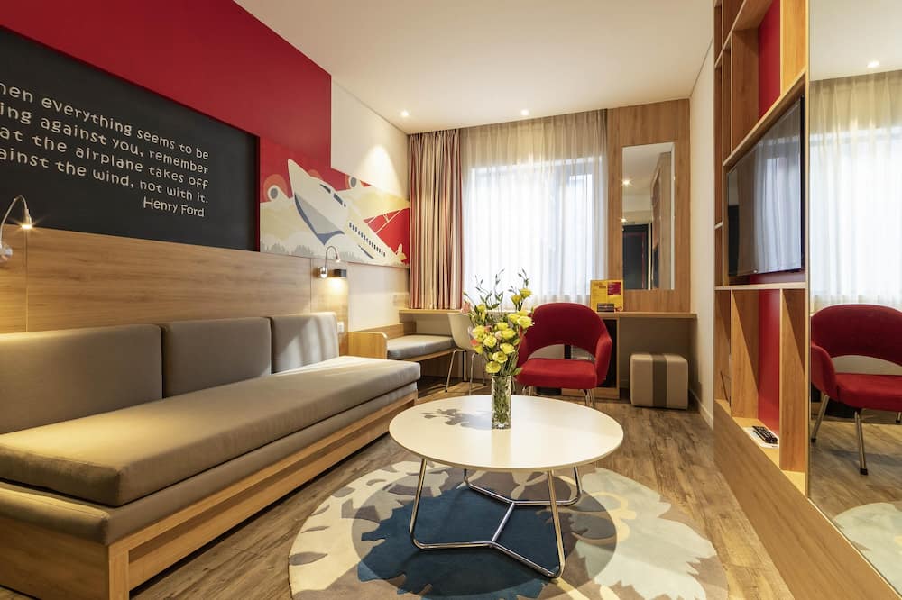 イビス サイゴン エアポート 写真