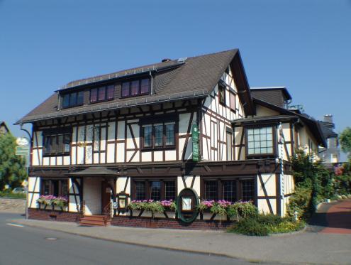 ホエル ツァ クローネ 写真