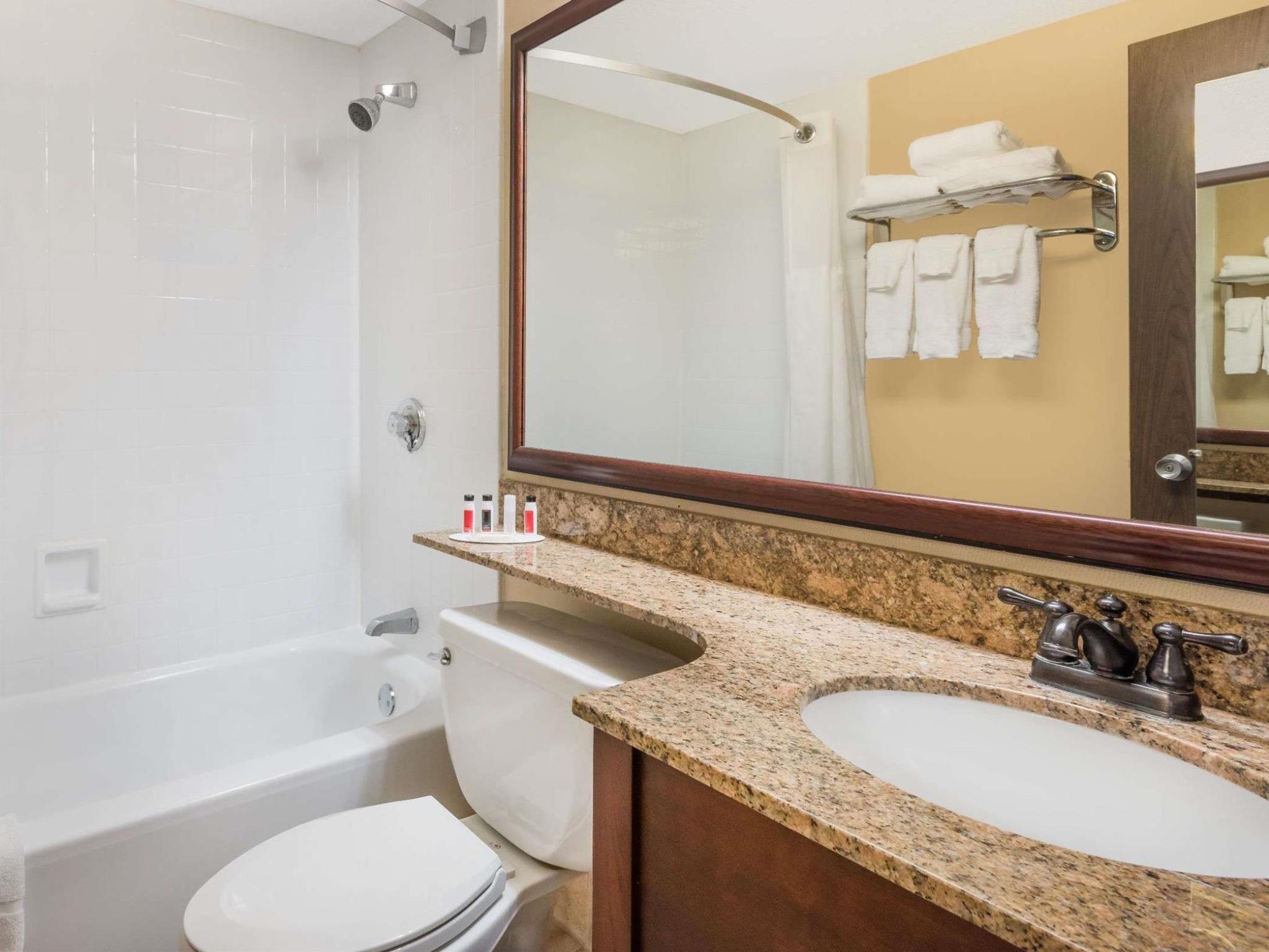 ラマダ プラザ バイ ウィンダム ポートランド 写真