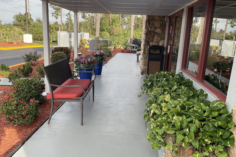 ナイツ イン プンタ ゴルダ 写真