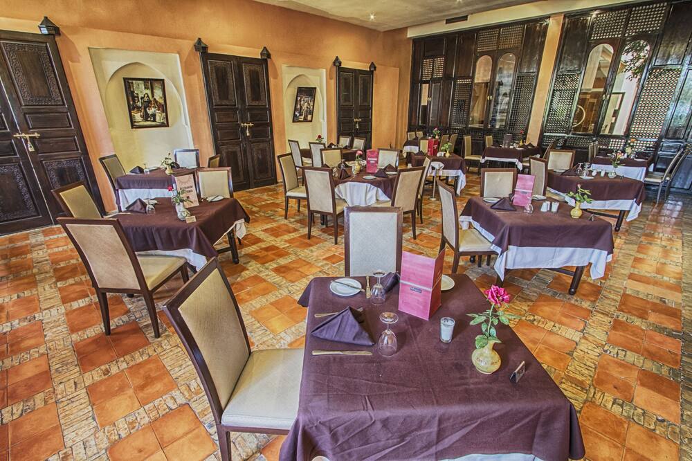 ホテル マッラケッヒ ル レミラミス 写真