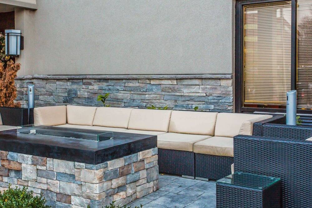 クオリティ スイーツ ナッシュビル エアポート 写真