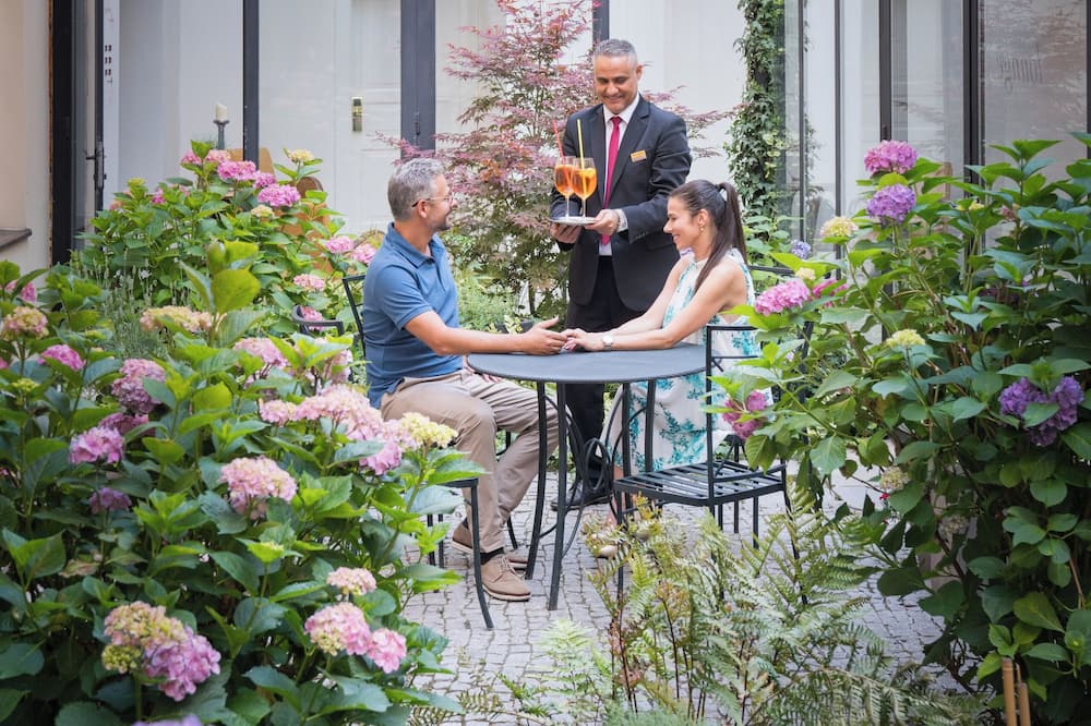 ホテル ブッククエット 写真