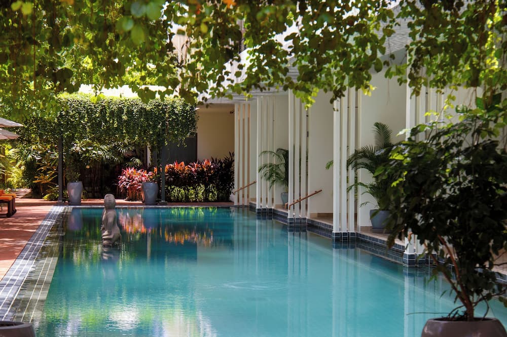 FCC アンコール バイ アヴァ二 写真