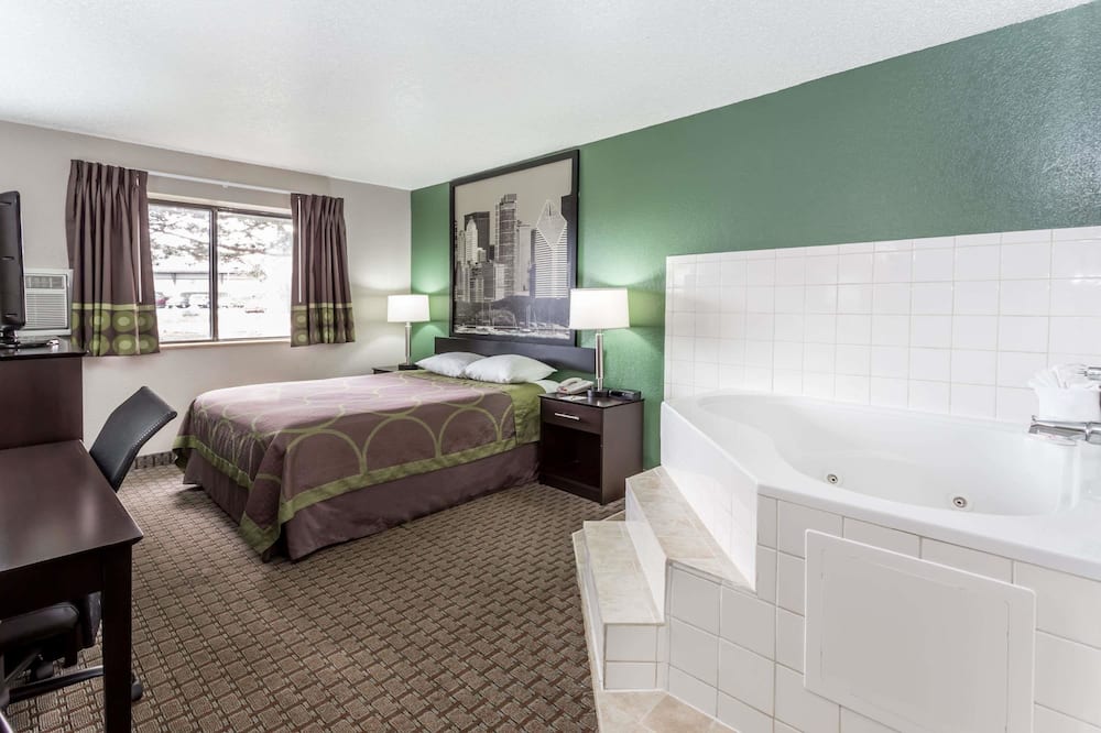 スーパー 8 バイ ウィンダム マンデレイン / リバティビル エリア 写真