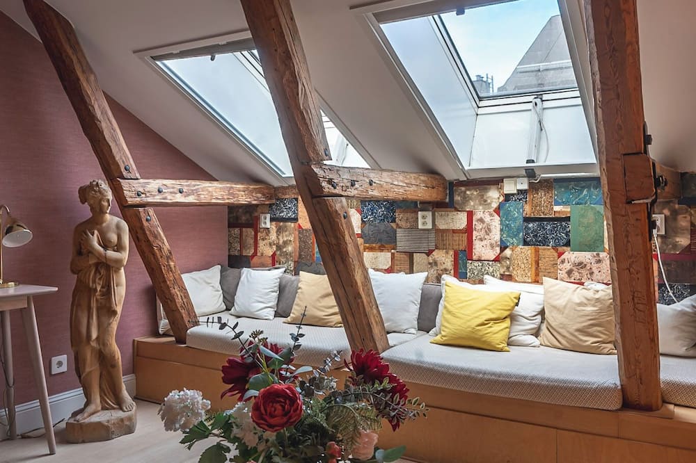 コレクターズ レディー ハミルトン ホテル 写真