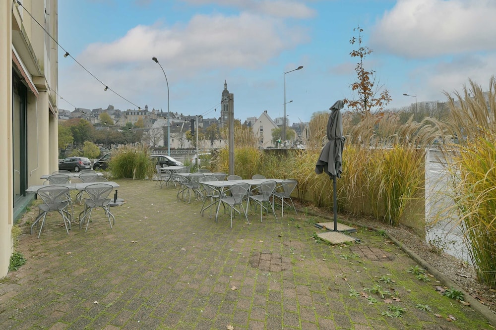 B&B ホテル ル マン セントル カテドラル 写真