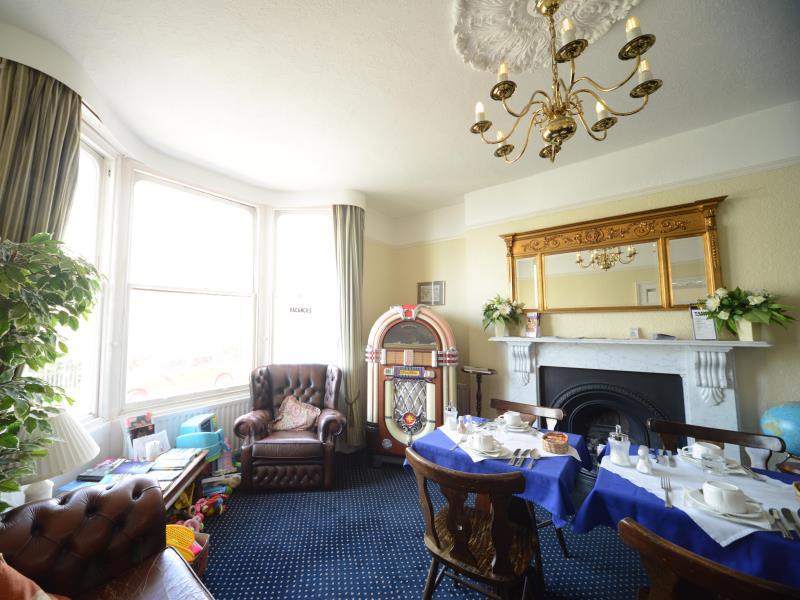 マリン ビュー ホテル 写真