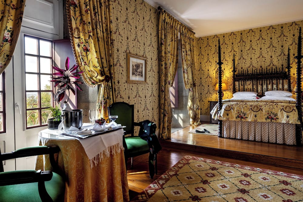 ポサーダ モステロ デ ギマランイス モニュメント ホテル 写真