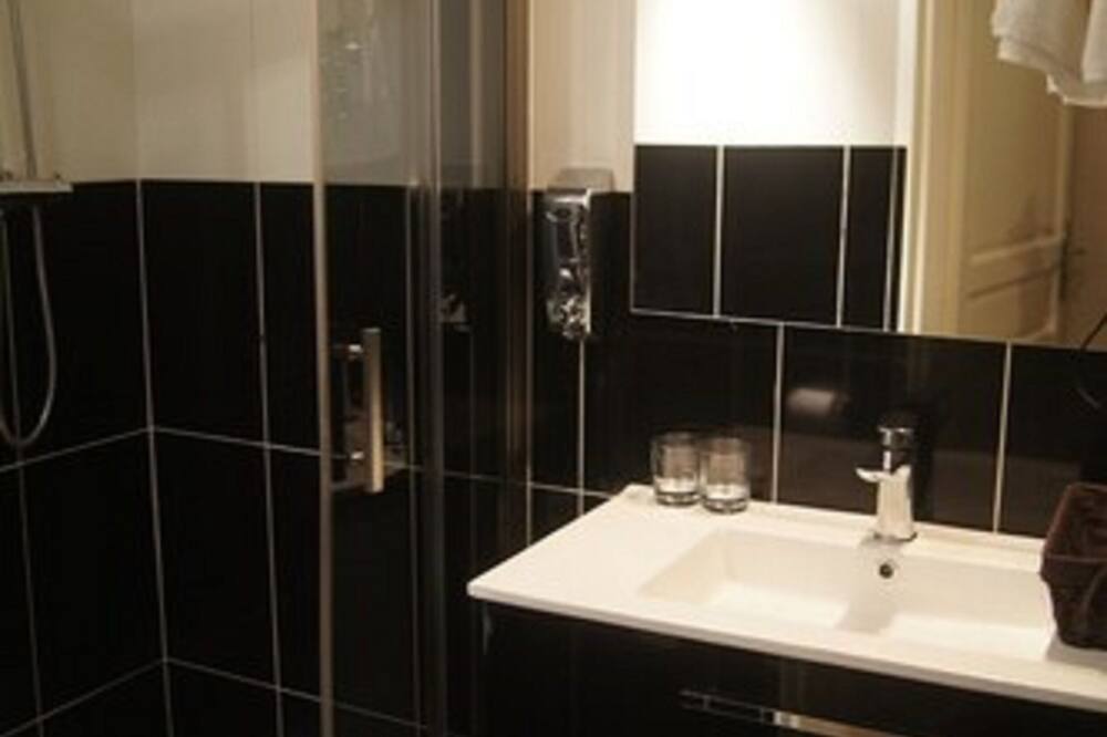 ホテル レジナ モンマルトル 写真