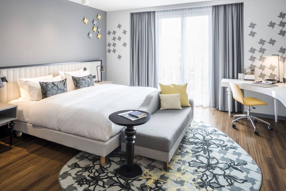 カプリ バイ フレイザー フランクフルト 写真