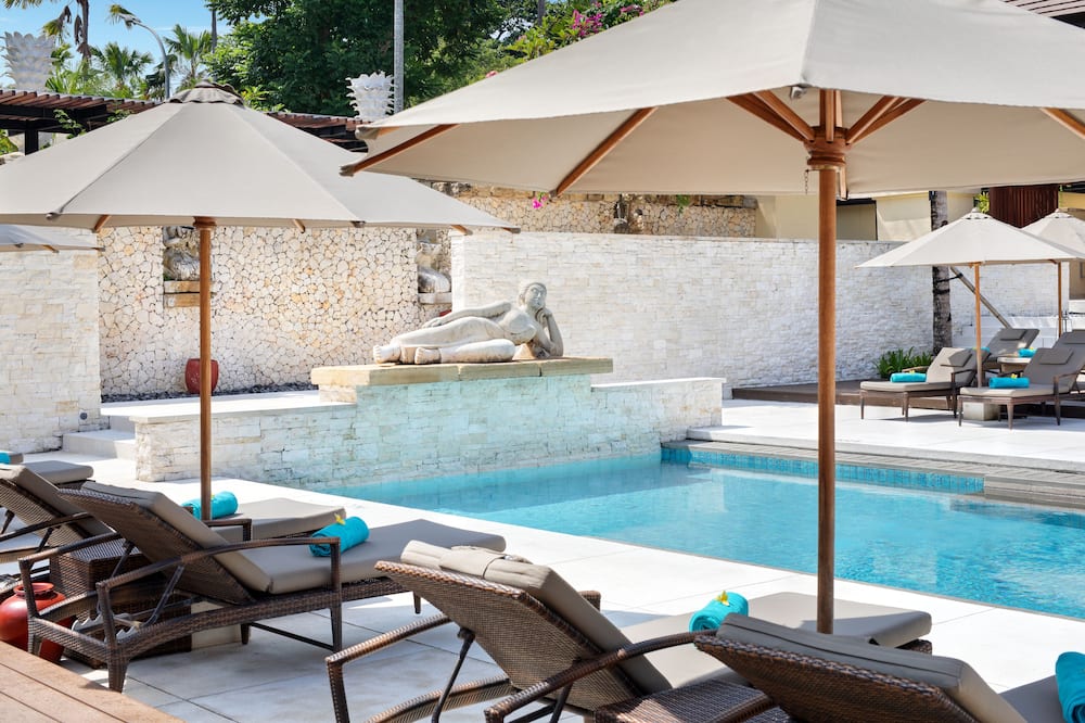 ノボテル バリ ベノア 写真