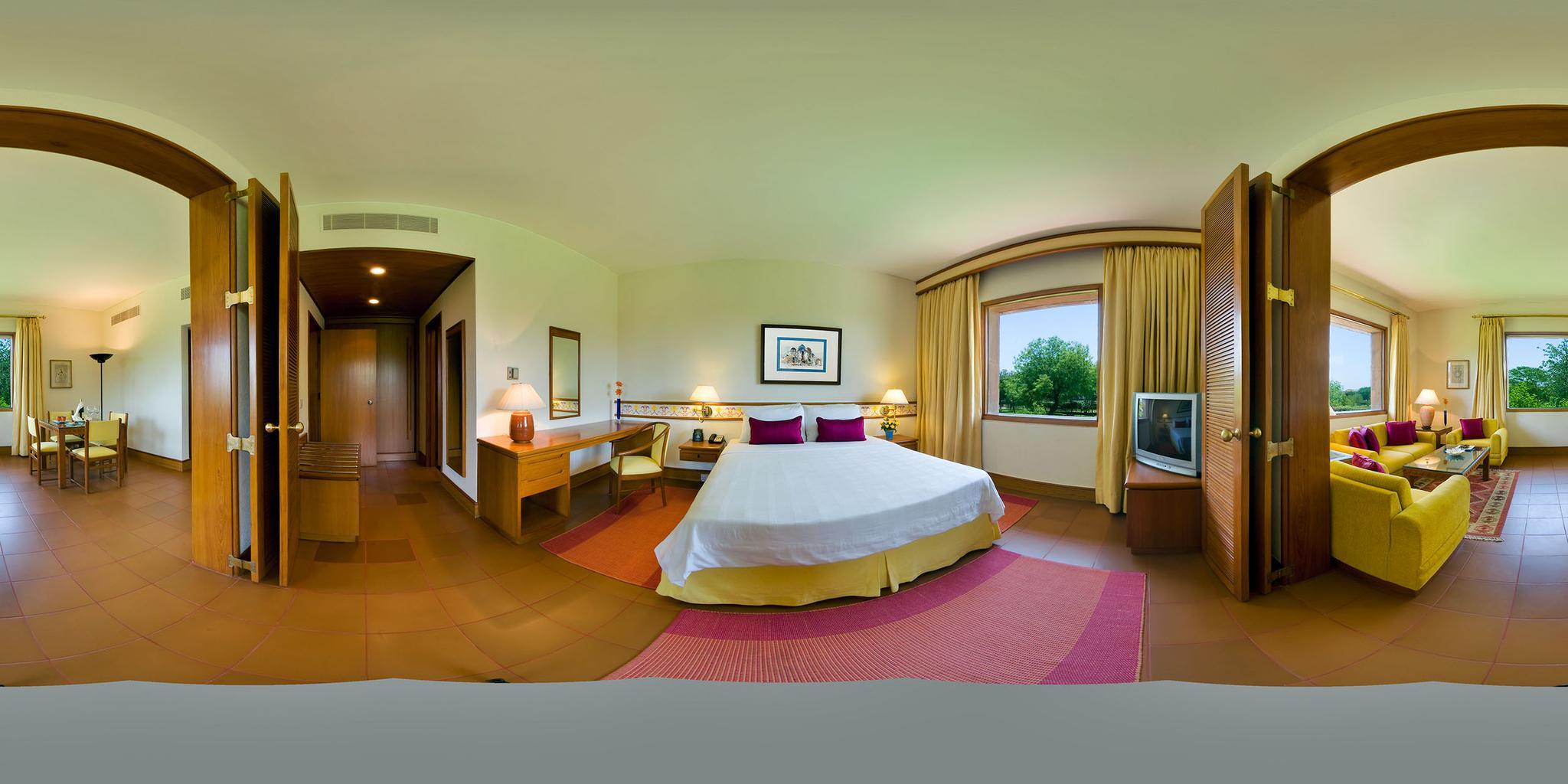 Trident, Agra 写真