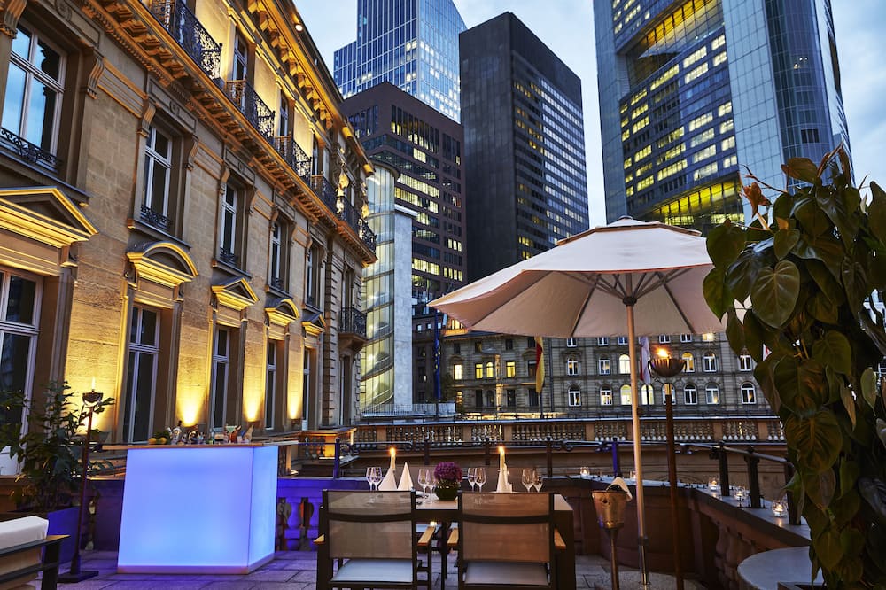 シュタイゲンベルガー フランクフルター ホフの宿泊予約・料金比較