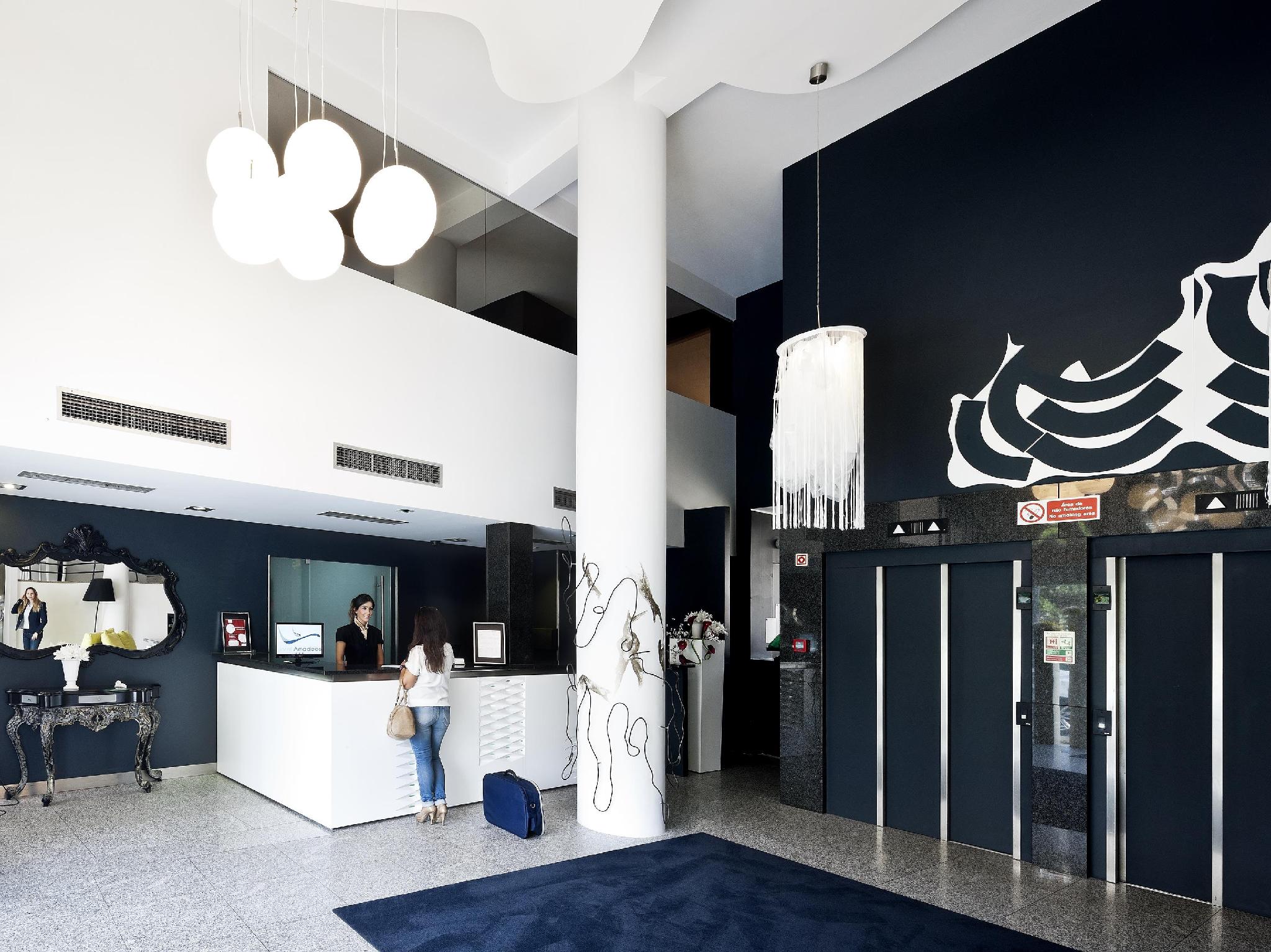 アーバン ホテル アマデオス 写真