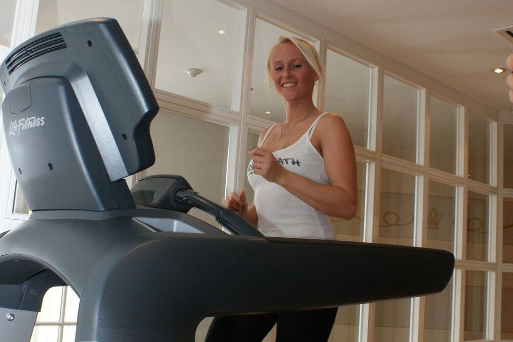 ホテル シュロスクローネ 写真