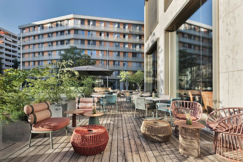 ルネッサンス チューリッヒ タワー ホテル 写真