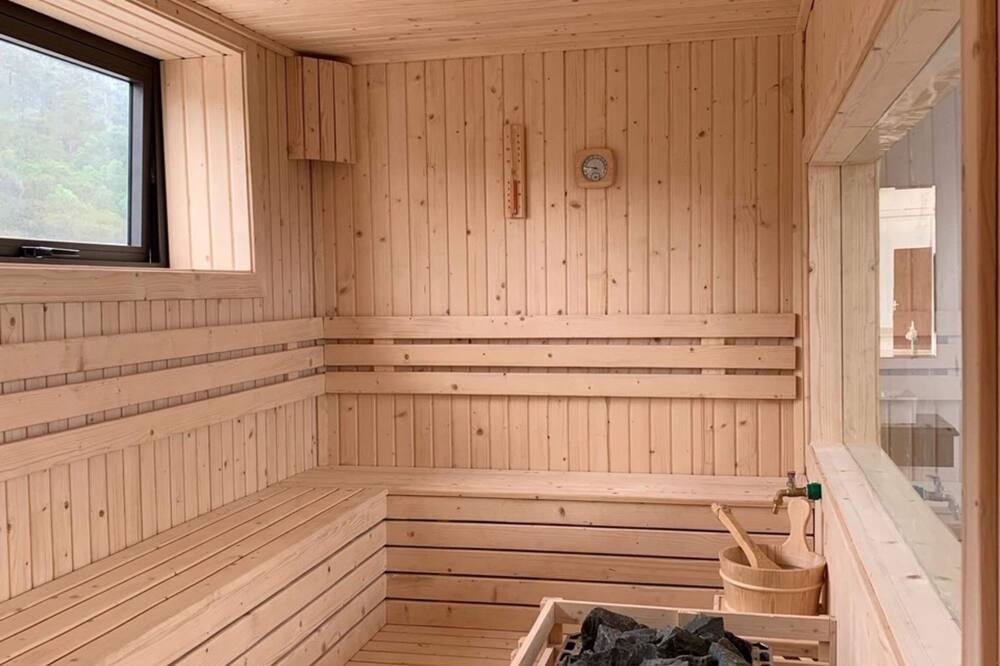 ホテル エマ 写真