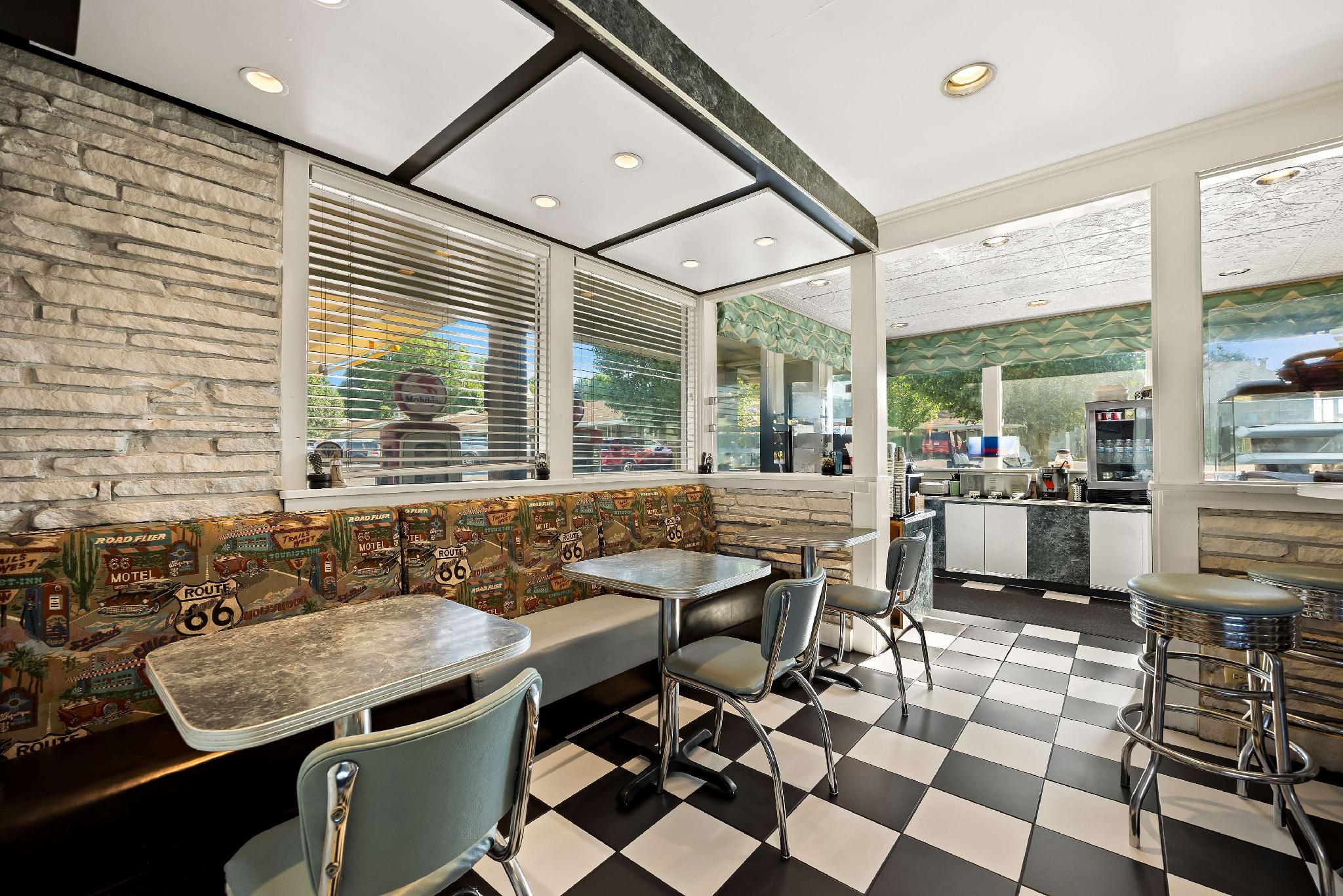 ベストウェスタン ルート 6 レイル ヘブン 写真