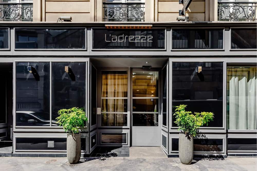 ラドレス ホテル 写真