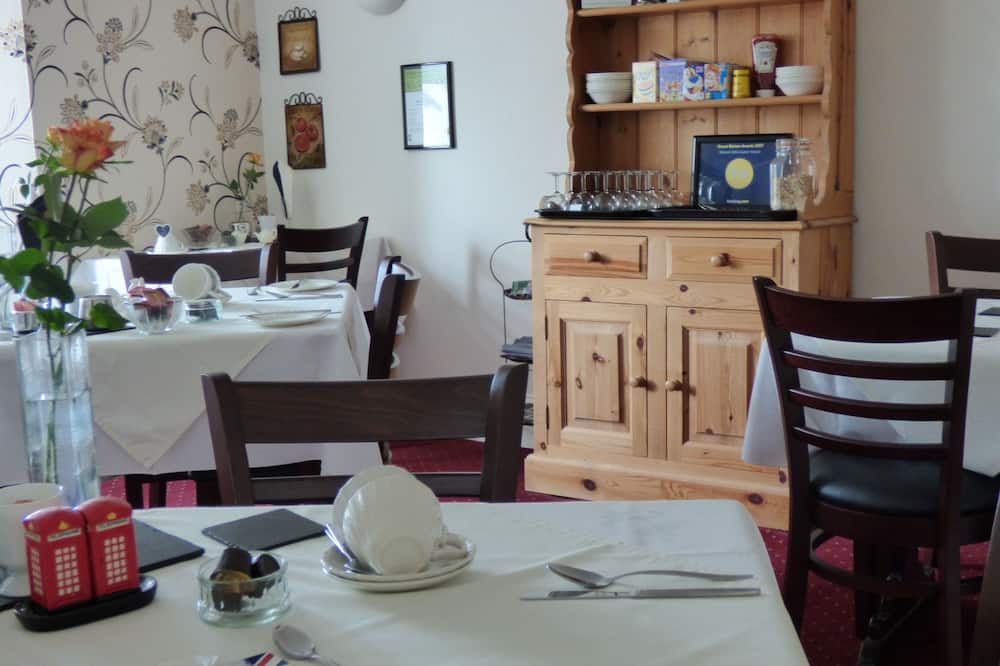 メゾン デュー ゲストハウス 写真