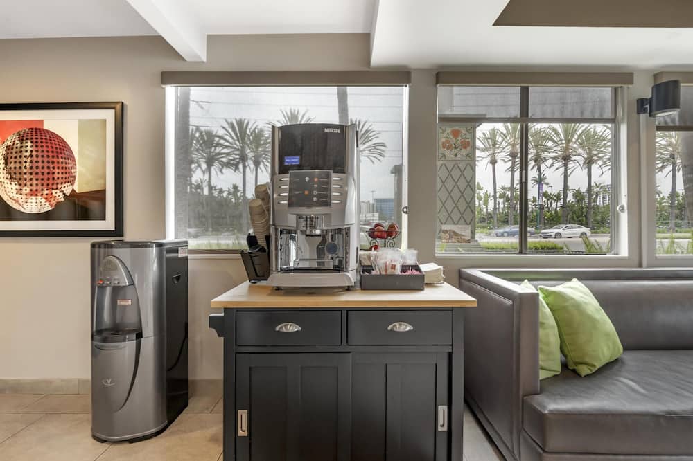 ベストウェスタン プラス パビリオンズ 写真