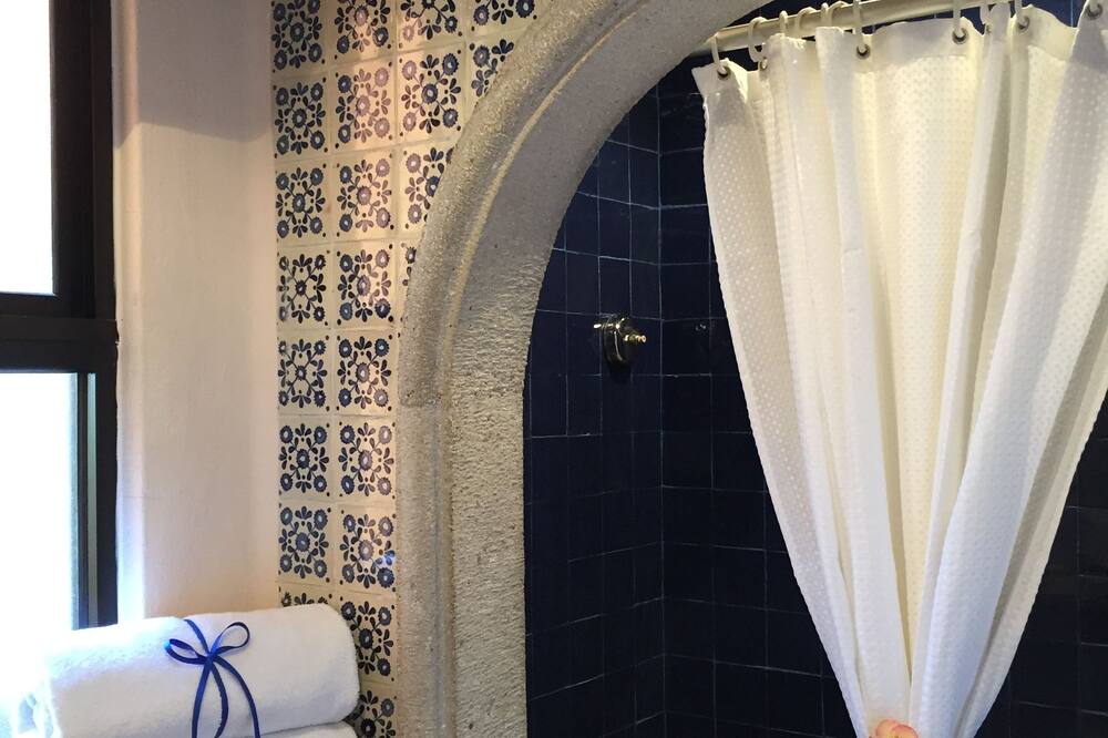 ホテル ルナタ 5th アベニュー 写真