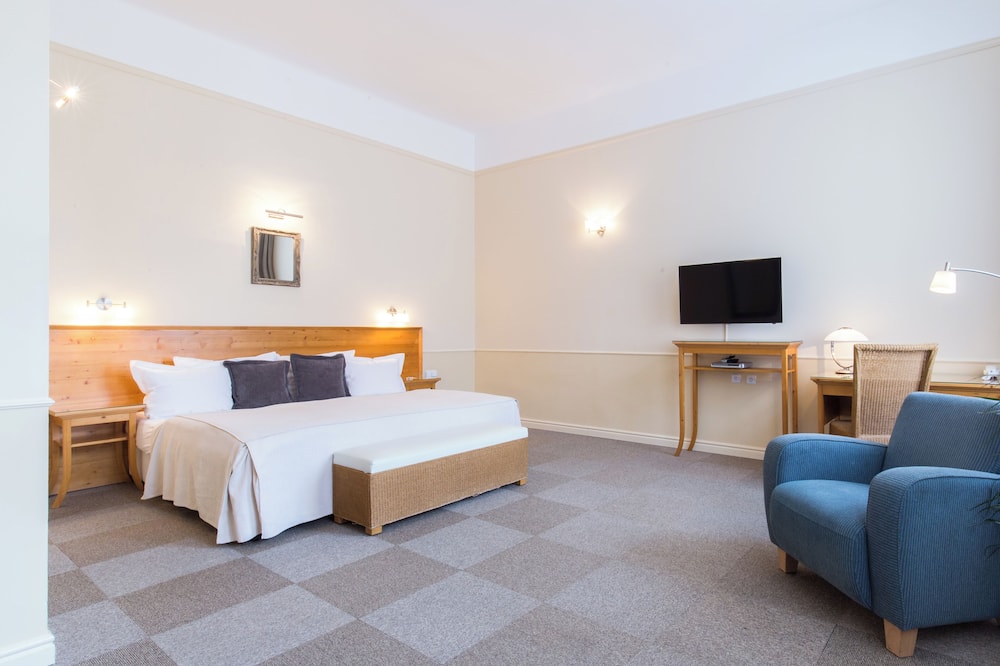 ウニタス ホテル 写真