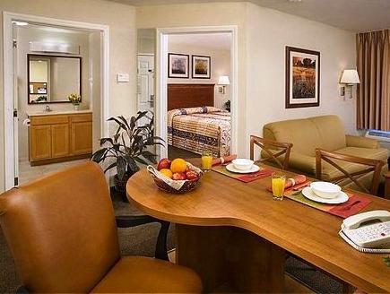 キャンドルウッド スイーツ ジョーンズボロ by IHG 写真