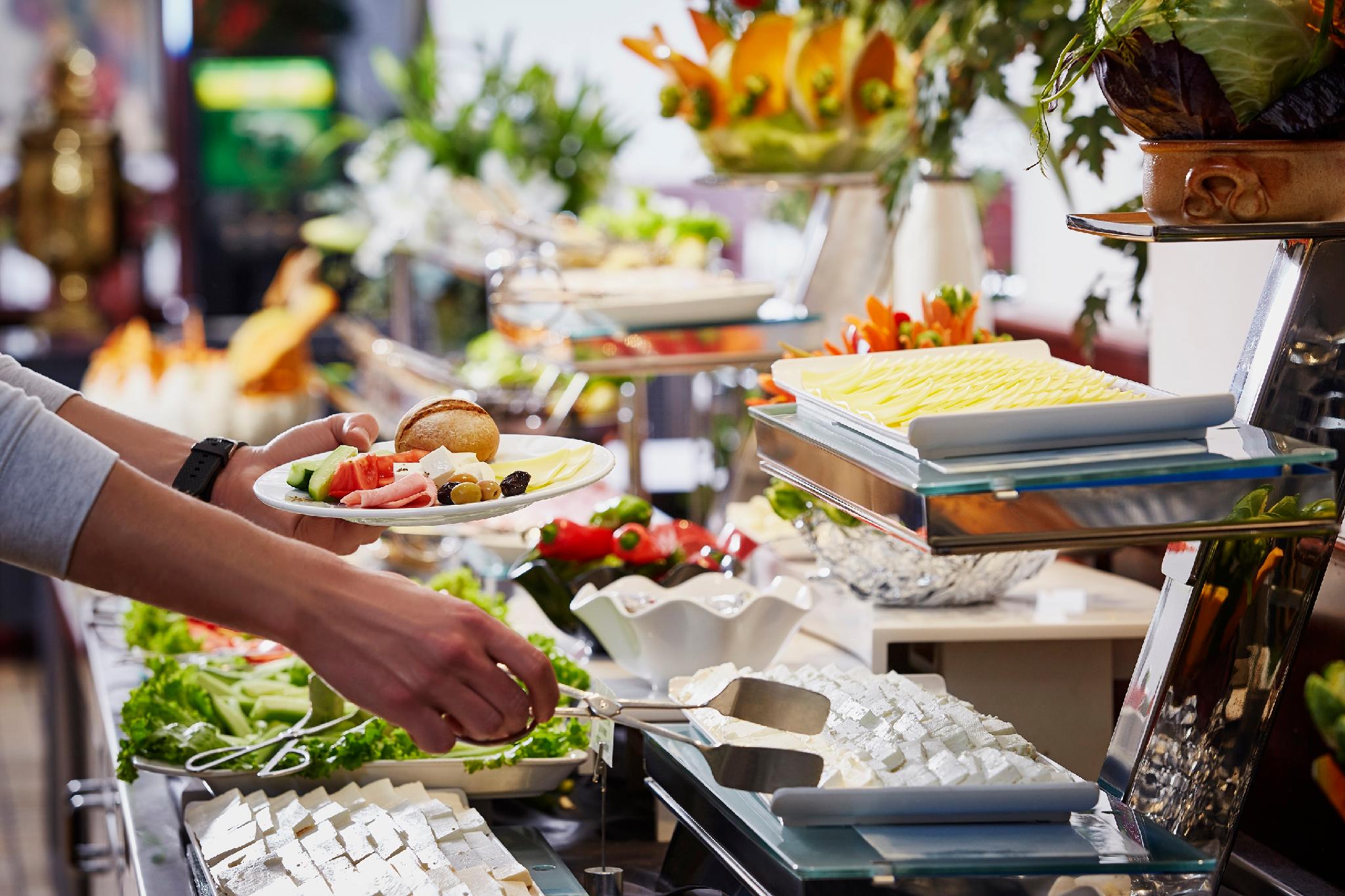 ギュネシュ ホテル メルテル 写真