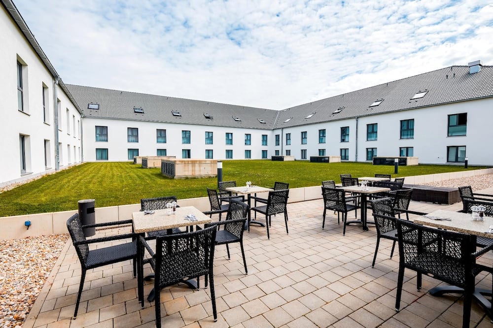 プレミア イン ミュンヘン エアポート ズュード 写真