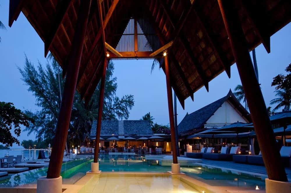 サラ サムイ チョンモン ビーチ 写真