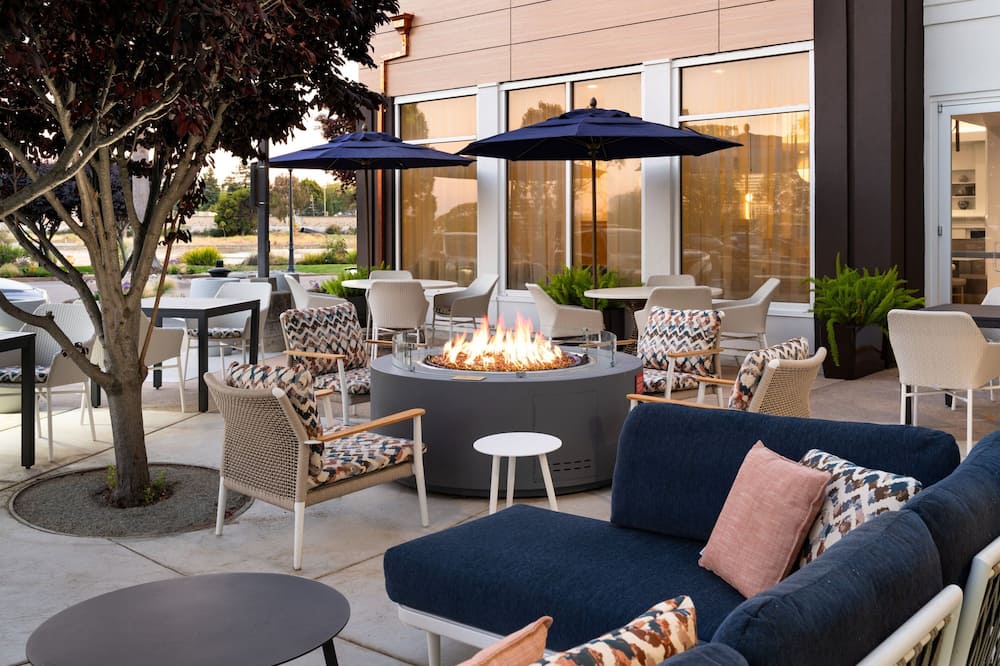 コートヤード バイ マリオット サンフランシスコ エアポート バーリンゲーム 写真