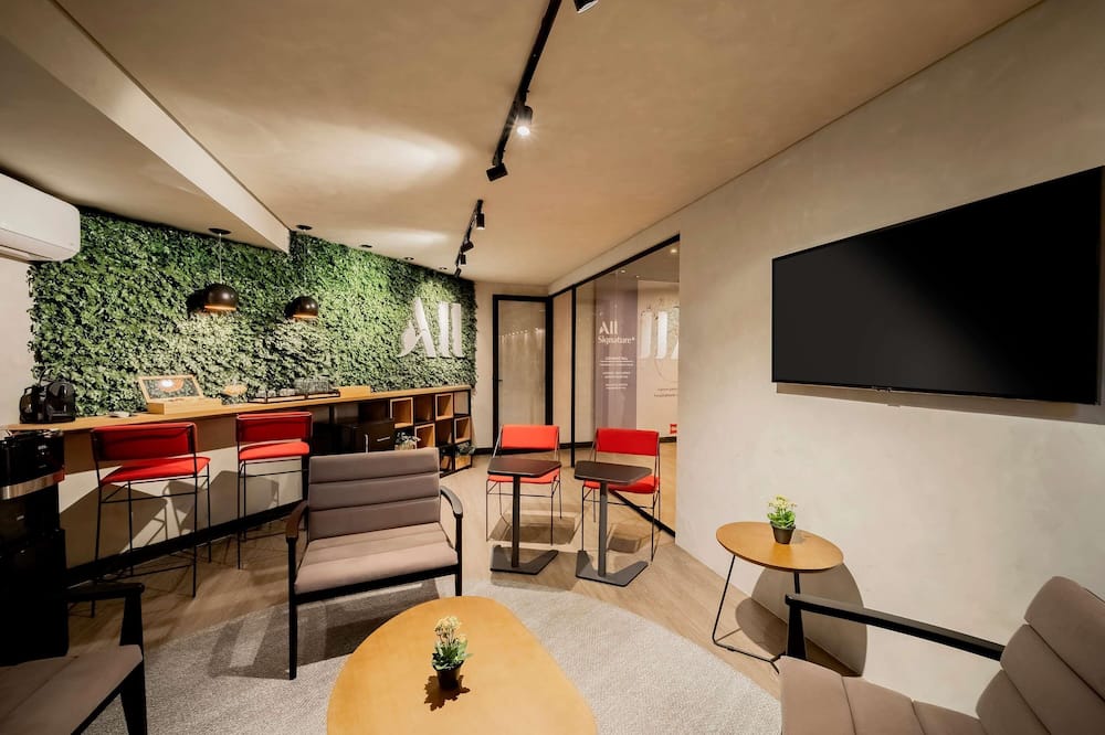 イビス サン パウロ コンゴーニャス 写真