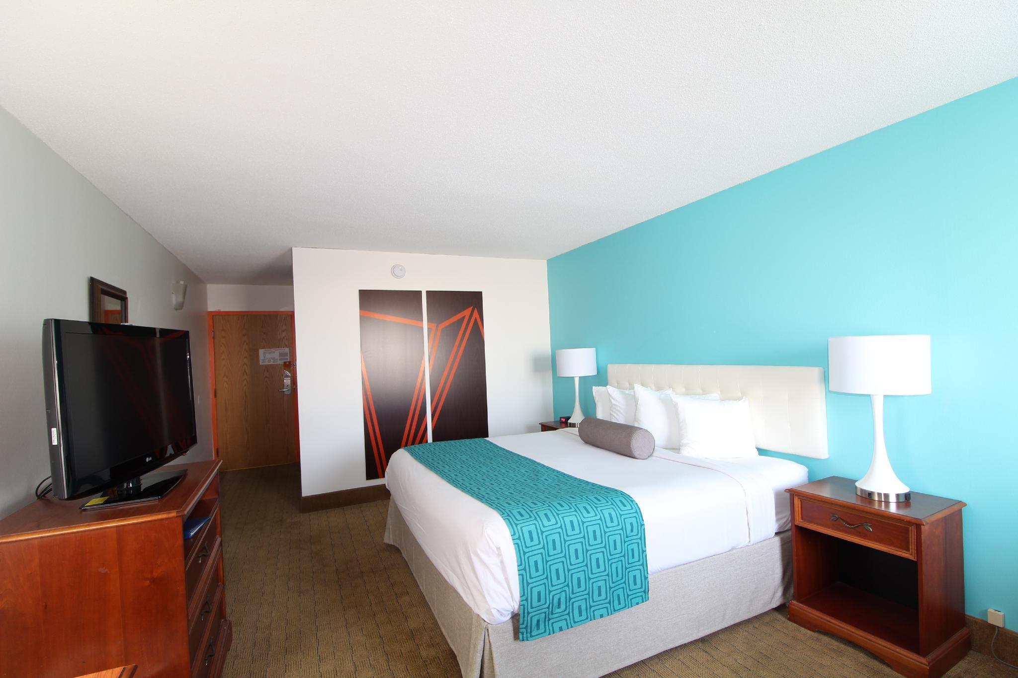 ハワード ジョンソン バイ ウィンダム エバンズビル イースト 写真